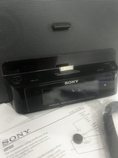 Sony Dream Machine ICF-DS15iP mit Bedienungsanleitung Ladestation 30-Pin Wecker – Bild 5