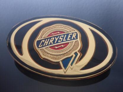 1x NEU Chrysler Grille Emblem Black+Gold Emblem Schriftzug Logo