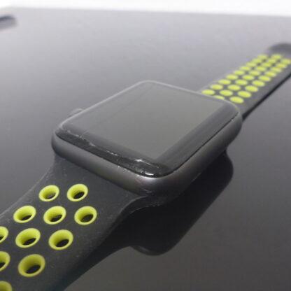 Apple iWatch 42mm Gray/schwarz mit 2 Armbänder Box defekt geht nicht an – Bild 3