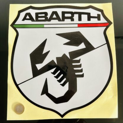 250mm Abarth 500 595 695 Schild 25cm Emblem Logo Schriftzug Aufkleber