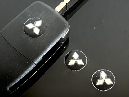 1x Mitsubishi Schlüssel 14mm Aufkleber ALU Schlüssellogo Emblem Schriftzug LOGO