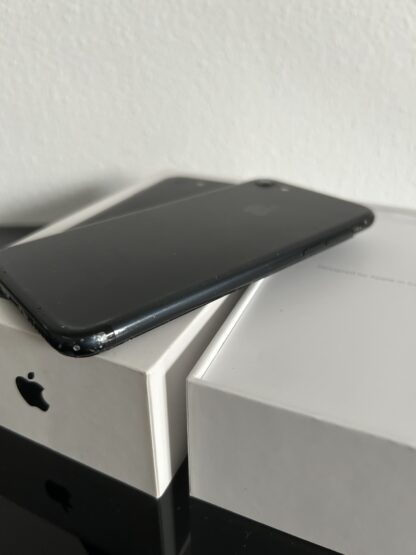 APPLE iPhone 7 128 GB Schwarz DEFEKT in OVP Teileträger – Bild 5