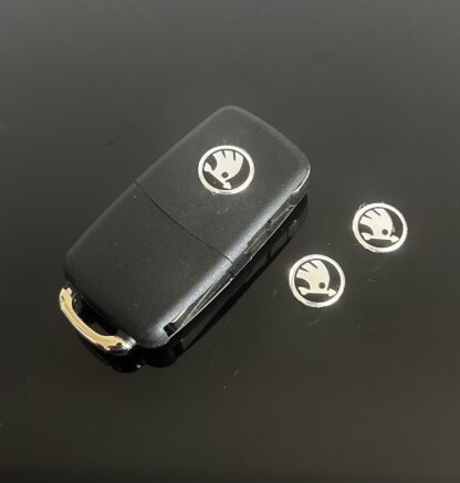 1x SKODA new Schlüssel 14mm Aufkleber ALU Schlüssellogo Emblem Schriftzug LOGO