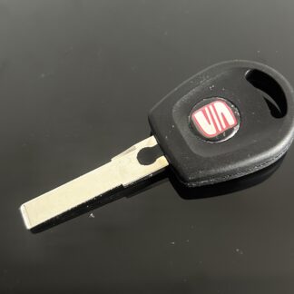 NEU SEAT Autoschlüssel mit 2x Emblem Logo Fahrzeug Schlüssel Fernbedienung