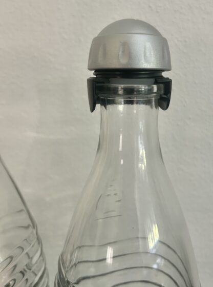 SodaStream 2x Glaskaraffe für Penguin + Champagner Verschluss ORIGINAL Glasflasche – Bild 4