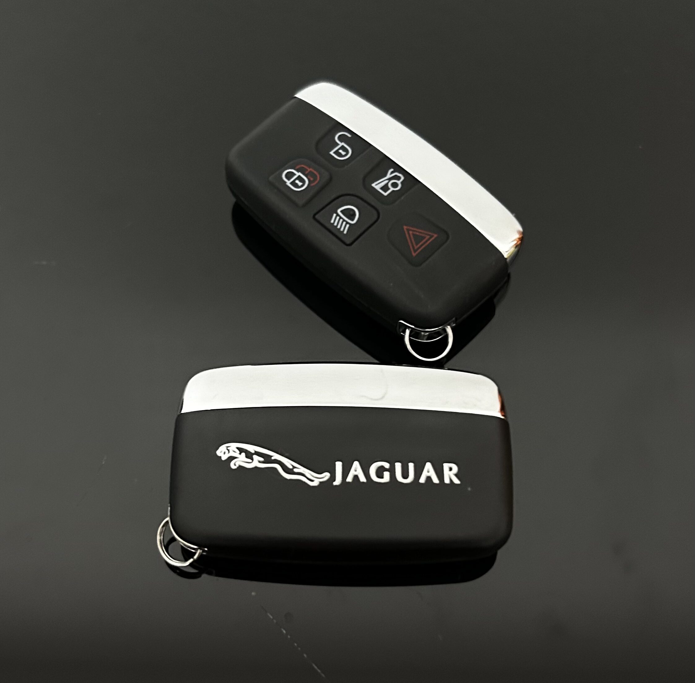 1x NEU JAGUAR Schlüsselgehäuse eDITION 4 Tasten Metall Kunststoff schwarz mit Logo Emblem