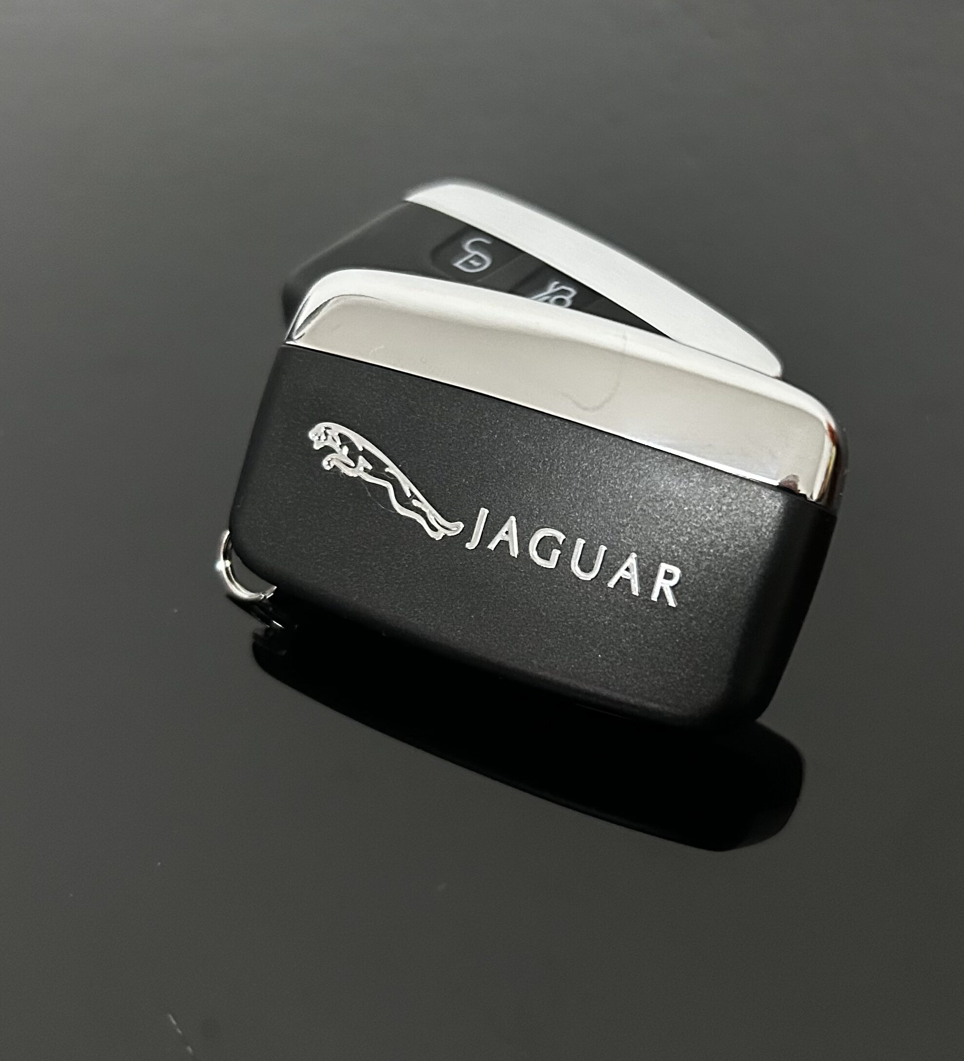 1x NEU JAGUAR Schlüsselgehäuse eDITION 4 Tasten Metall Kunststoff schwarz mit Logo Emblem – Bild 4