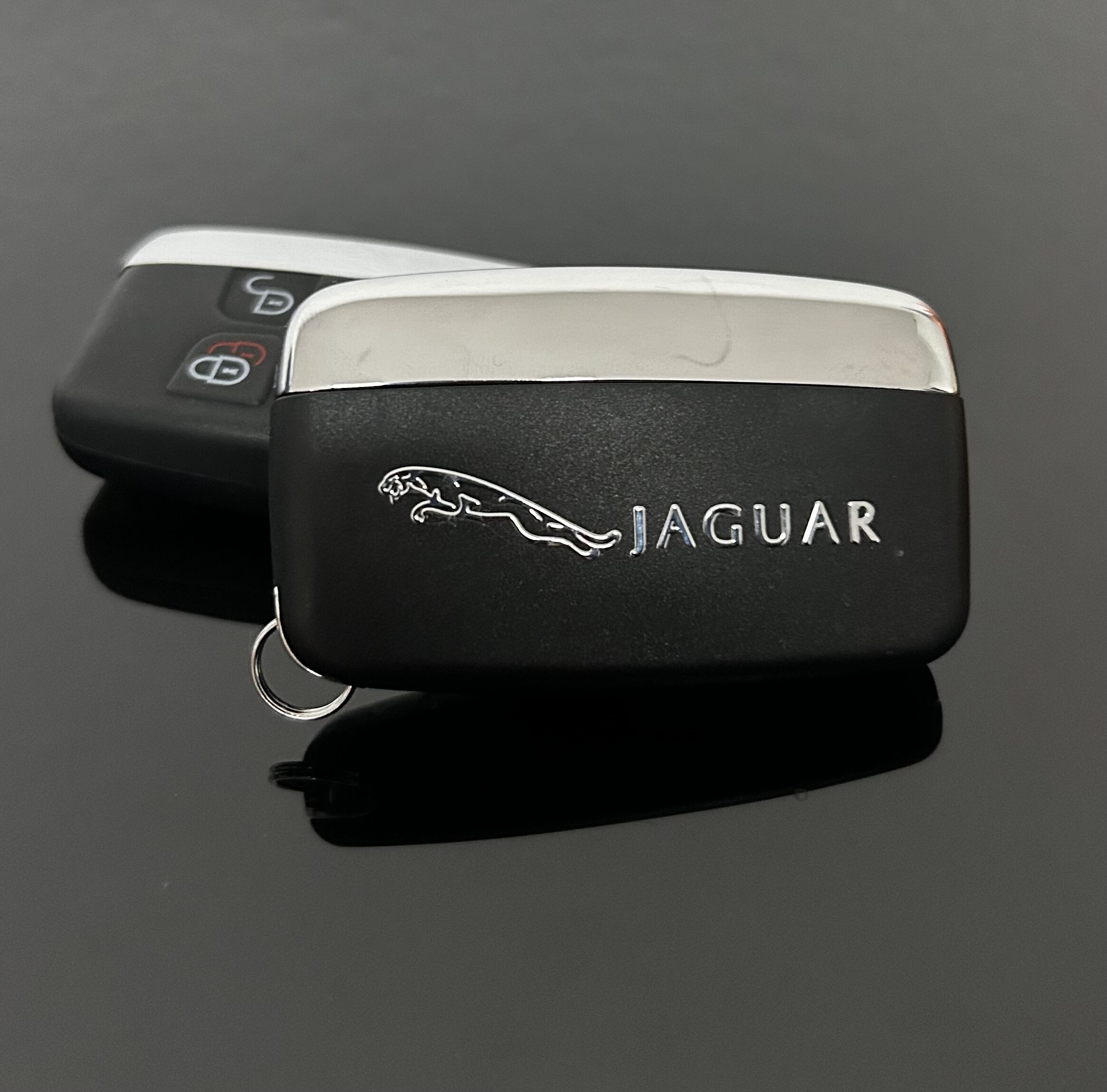1x NEU JAGUAR Schlüsselgehäuse eDITION 4 Tasten Metall Kunststoff schwarz mit Logo Emblem – Bild 2