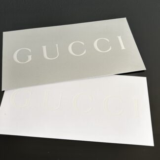 1x GUCCI Geschenkkarte Karte neu ORIGINAL neu SILBER Gutschein Kuvert Gucci 22x11cm