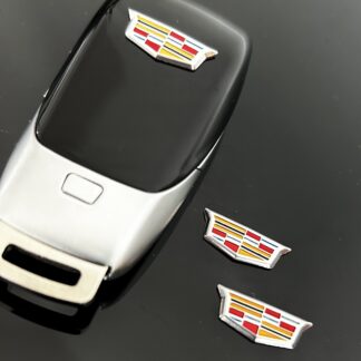 1x Cadillac Schl&uuml;ssel 21x8mm Aufkleber ALU Schl&uuml;ssellogo Emblem Schriftzug LOGO Patch