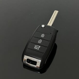 1x NEU KIA Schlüsselgehäuse 3 Tasten Metall Kunststoff schwarz mit Logo Emblem Kia Carens Ceed Rio Sportage Optima Sorento Cerato Soul Forte Seltos