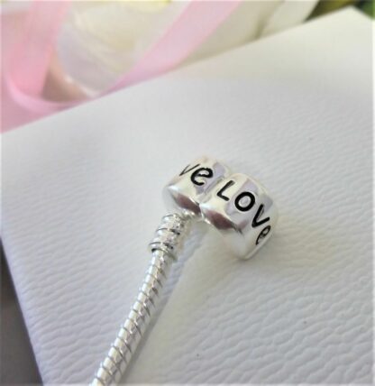 NEU 20cm LOVE in Zylinder graviert Herz Liebe Schlangenglieder Armband SILBER – Bild 4