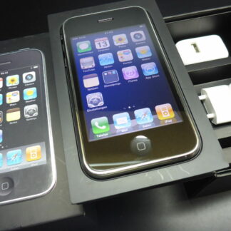 iPhone 3G 8GB schwarz black in OVP Apple MB490DN/A RARITÄT gepflegt schön