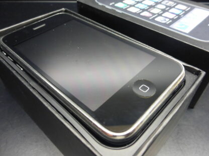 iPhone 3GS 16GB schwarz mit OVP ohne Simlock ORIGINAL mit Verpackung – Bild 4