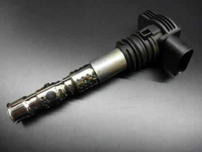 AUDI ORIGINAL 06B905115N  Zündspule mit Zündkerzenstecker Zündmodul Seat Skoda – Bild 6
