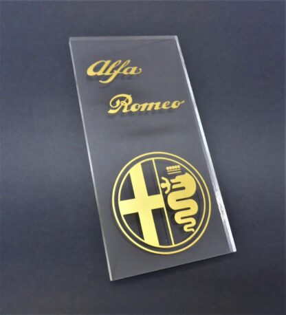 Alfa Romeo Rarität ACRYLSCHILD Aufsteller Logo Schild Emblem Schriftzug-Plakette