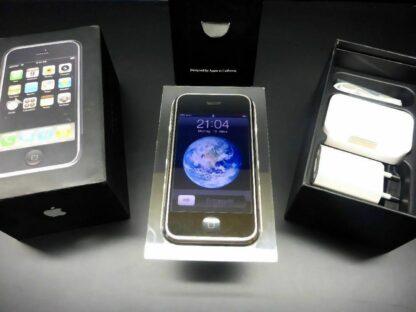 iPhone 2G 8GB in ORIGINALVERPACKUNG ERSTAUSGABE der 1. Generation RARITÄT schön