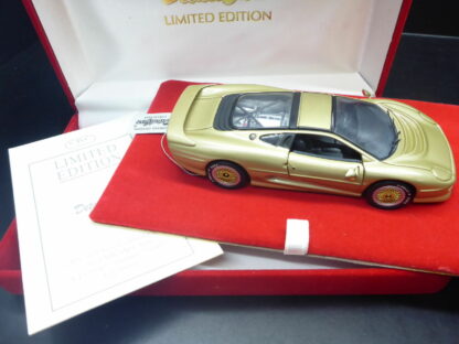 Jaguar XJ 220 gold Collection Modell Detail Cars exclusiv ORIGINAL 1:43 Nr. 1702 – Bild 6