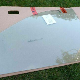 Chrysler Grand Voyager A223LGNV4FD1J Fenster grün Scheibe Türe vorne links 1996